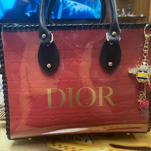 DIOR ❤️ - Picture 4 of 9